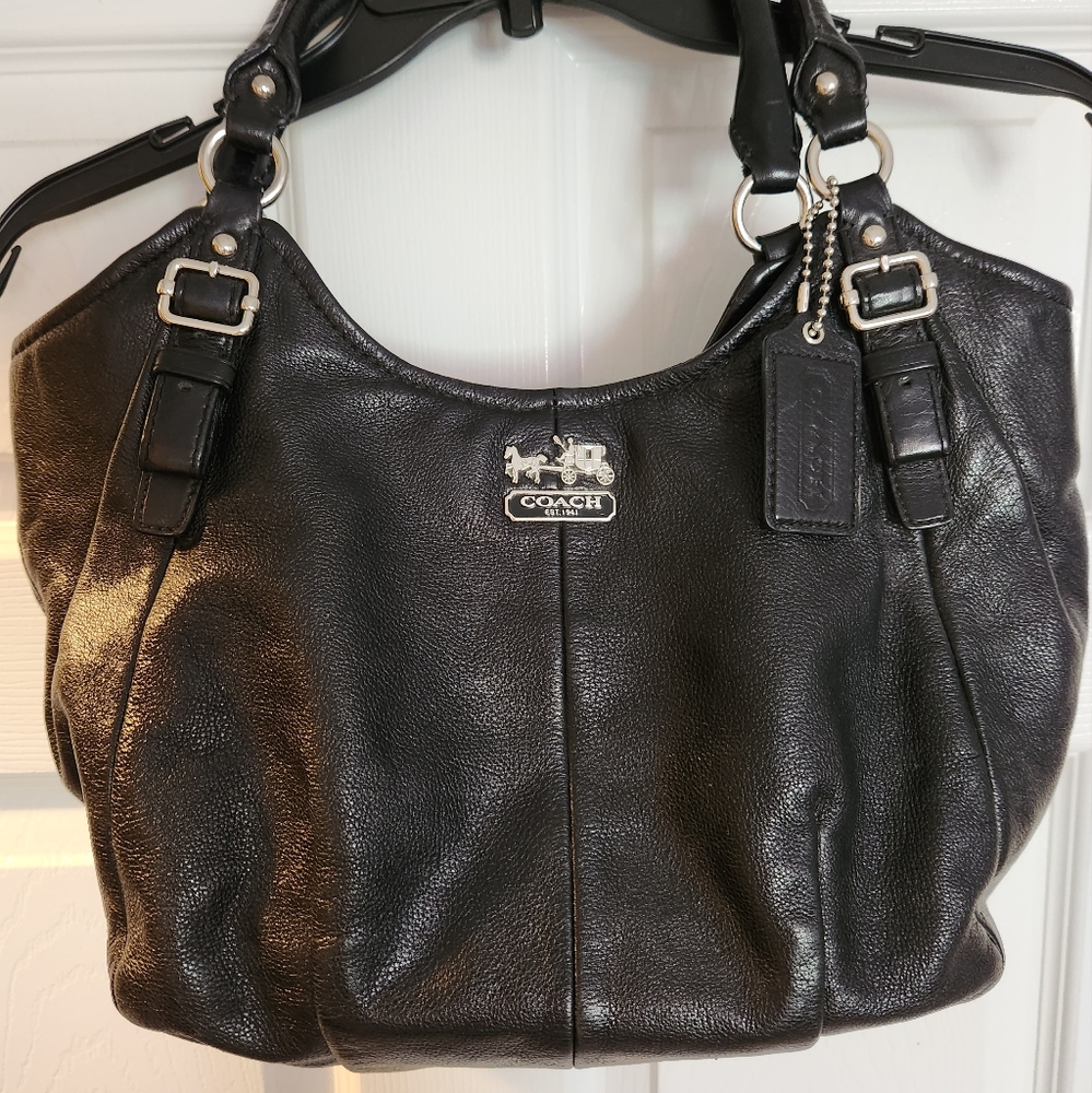 COACH BLACK LEATHER MADISON MAGGIE SHOULDER BAG HOBO